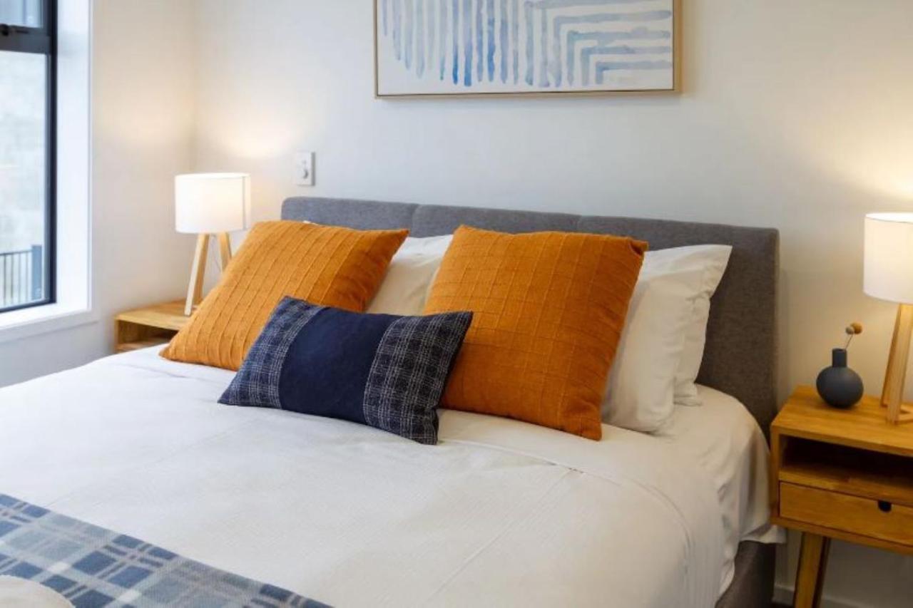 Serenity In The Centre: 2 Bed 2 Bath Christchurch Exteriör bild