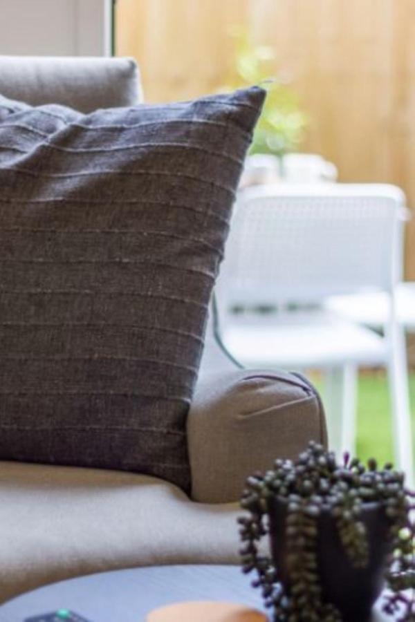 Serenity In The Centre: 2 Bed 2 Bath Christchurch Exteriör bild