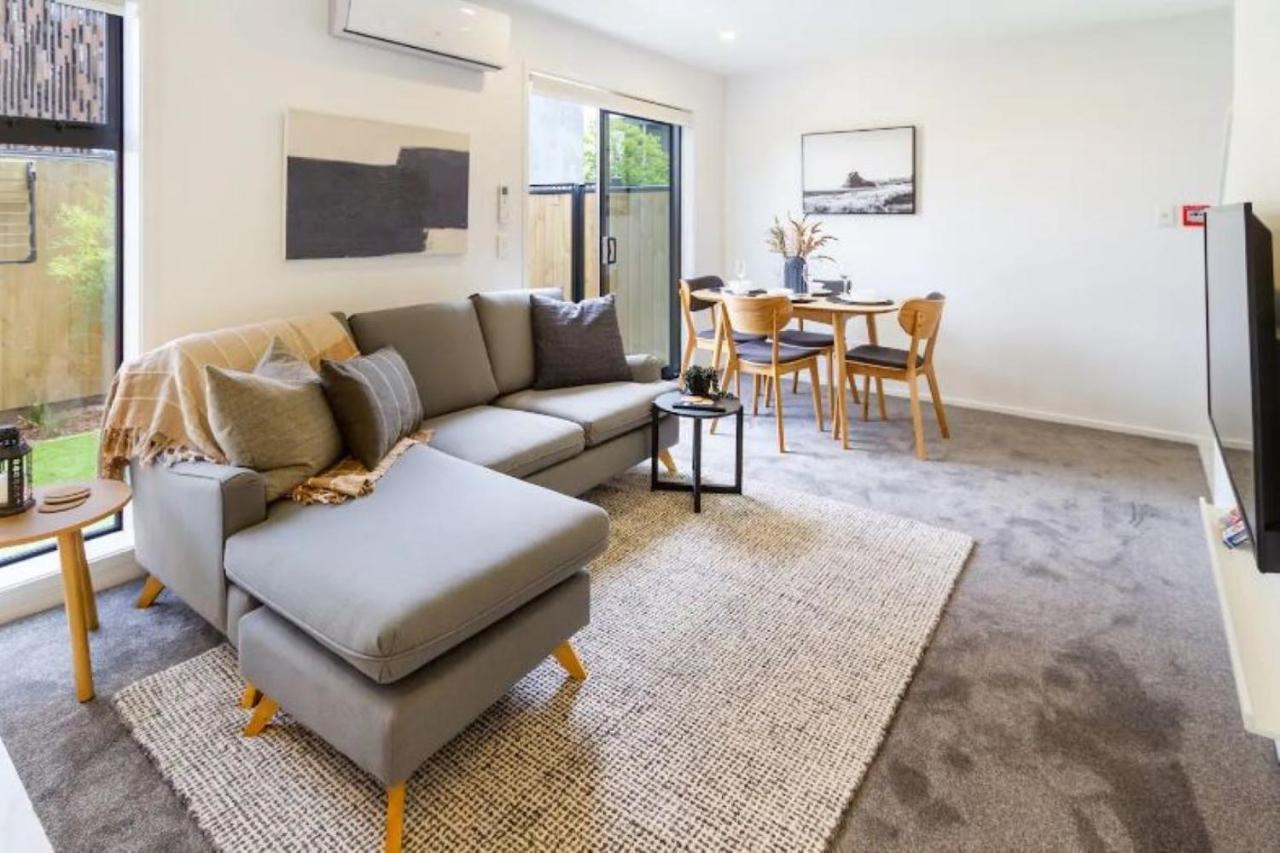 Serenity In The Centre: 2 Bed 2 Bath Christchurch Exteriör bild